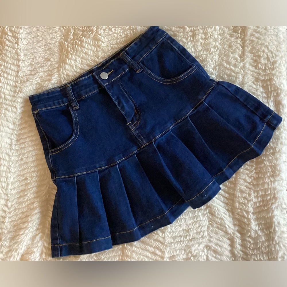 SHEIN denim mini skirt